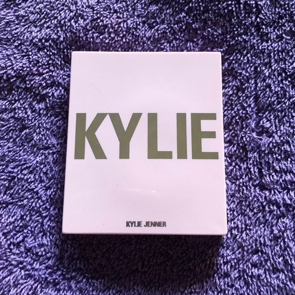 Kylie Cosmetics Kitten Baby Blush